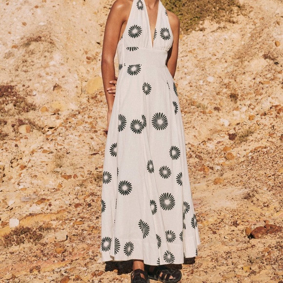 ME+EM Black and White Daisy 100% cotton halter neck Maxi Dress Maxi ME+EM Black and White Daisy 100% cotton halter neck Maxi Dress Maxi